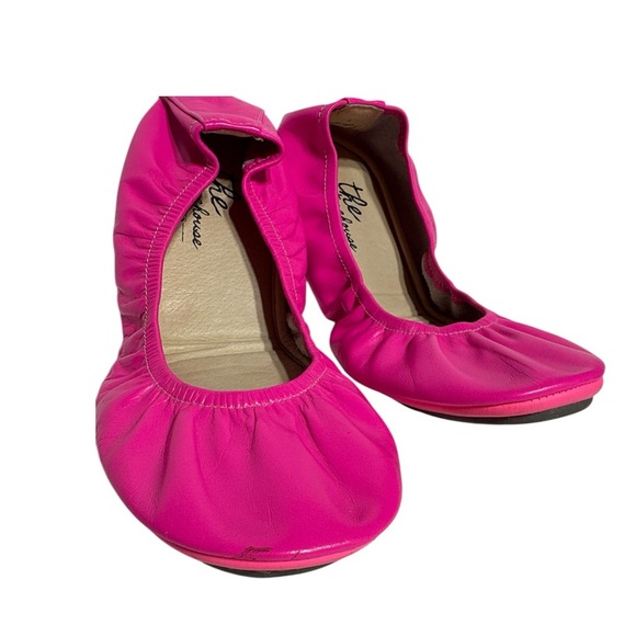 The Storehouse Flats Hot Pink foldable flats - Picture 3 of 5